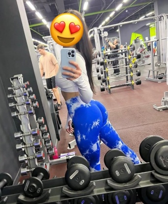 Я опытная и знаю, как доставить удовольствие мужчине. Мои услуги включают классический и эротический массаж, боди-массаж, стриптиз и многое другое. У меня есть отличные отзывы, так что ты можешь быть уверен, что встретишь настоящую профессионалку. Мои фото подтверждают мою реальность. Жду твоего звонка для незабываемых встреч в Москве. 💋🔥 11620, 21 год